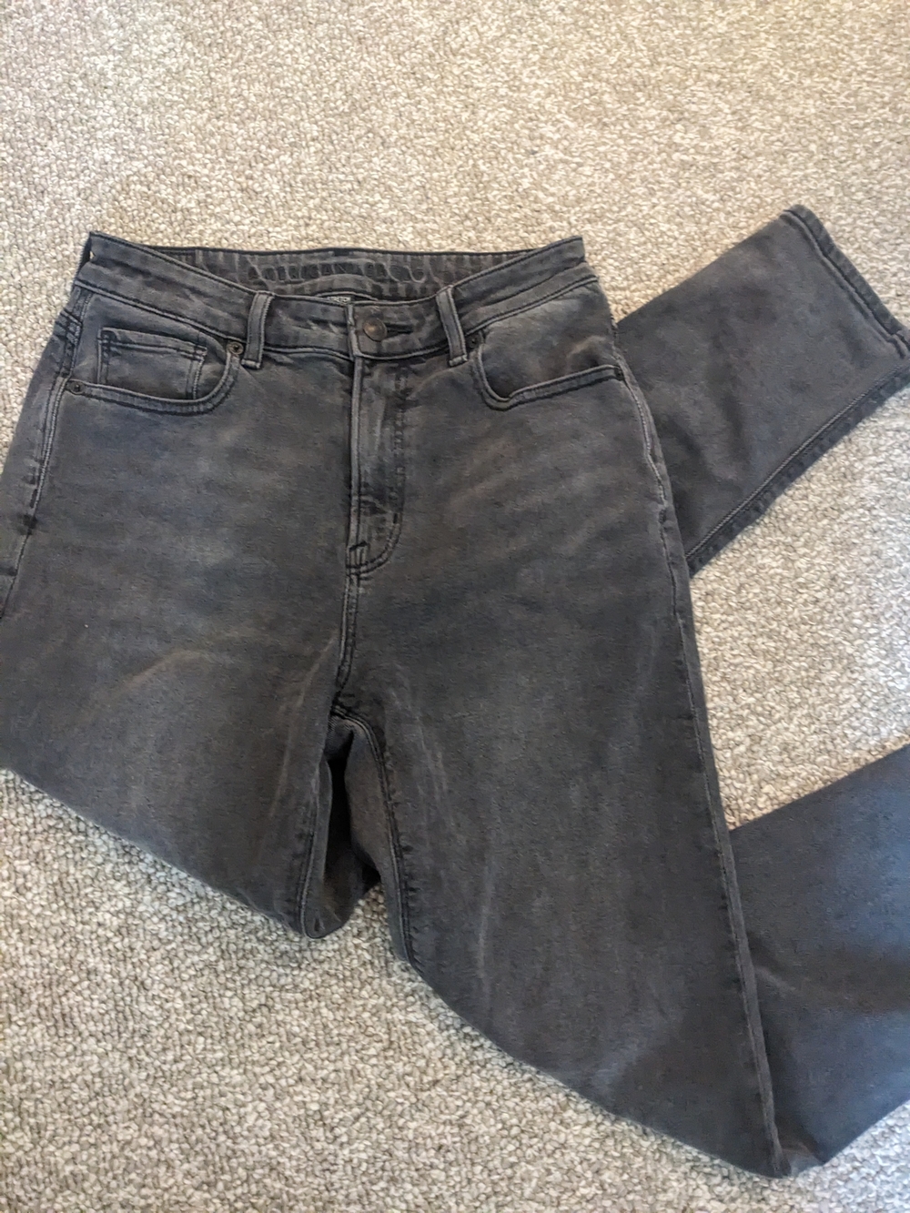 American Eagle Mom Jeans in Black, Stretch